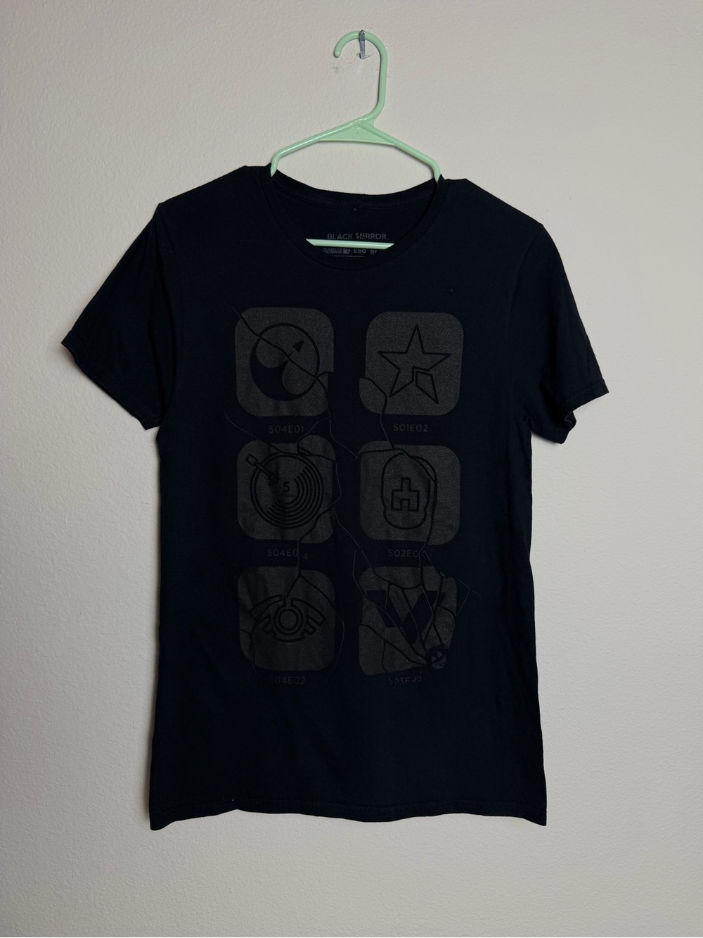 Lootwear black mirror graphic t shirt black small